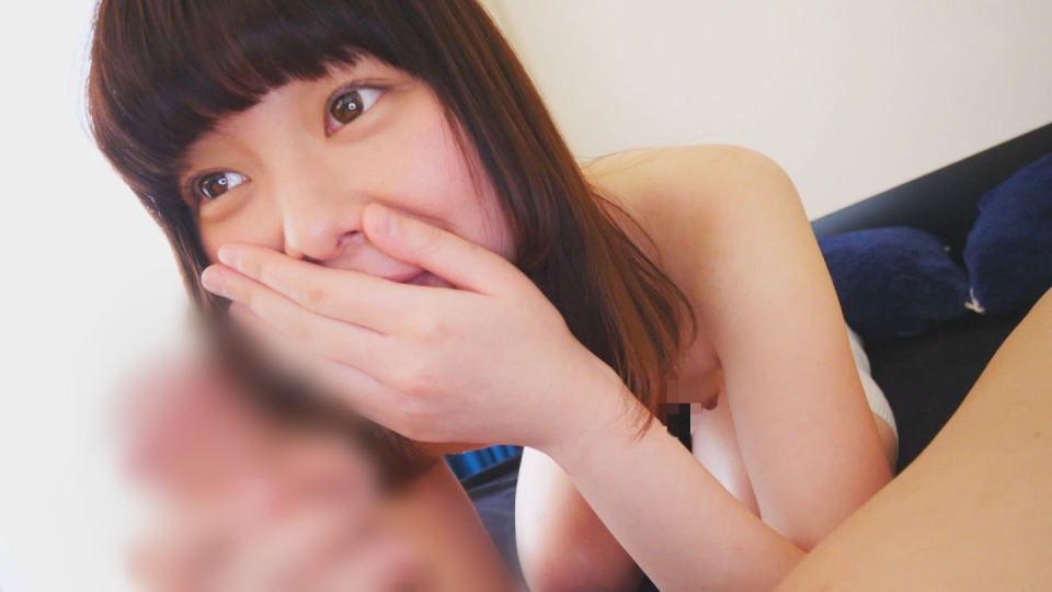 地味で貧乳だけどエッチなことしたいんです。