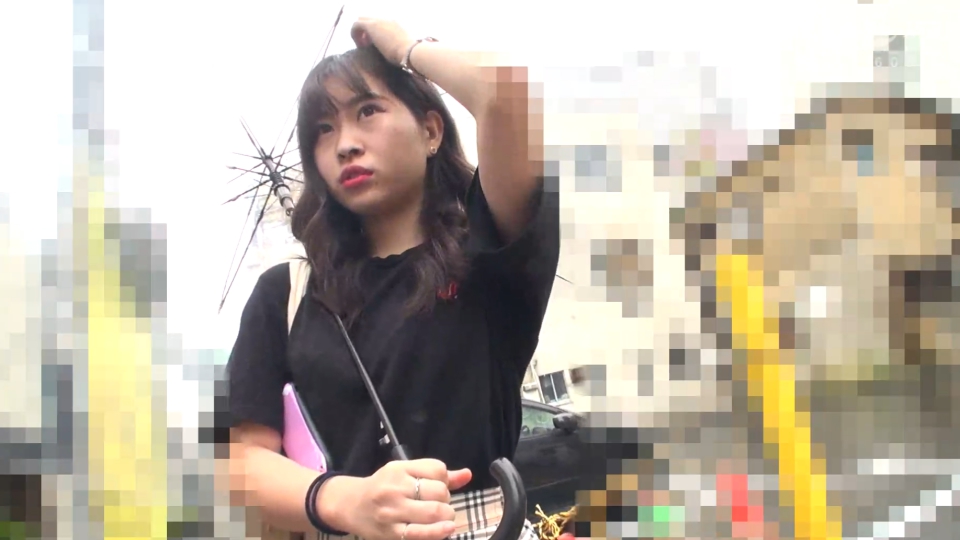 まさかの中出し懇願！？化粧品モニターで来た女子に「ち○ぽ挿れないからAV出ない？」と持ち掛け結局ビュルビュル中出しSEX（カナ/20歳）