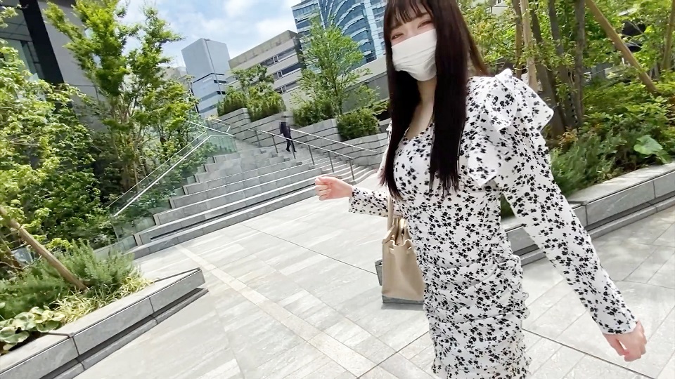 【完全顔出し】”奇跡の8頭身 清純派新人グラビアアイドル / 1度限りのピル無しガチ生中出し。80分超え高画質撮影希少映像。※短期終了