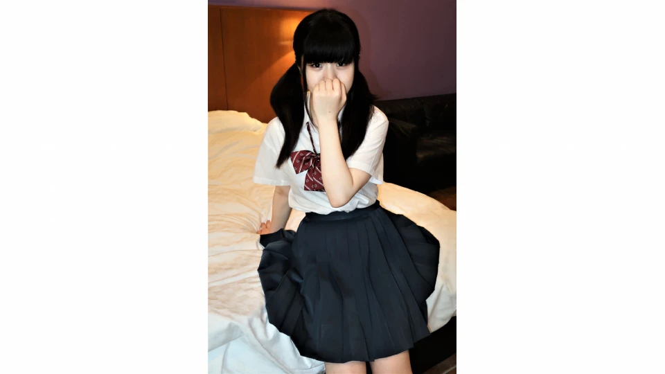 無修正 [初中出し]200☆年生！本物(18)学校帰りのツインテール低身長童顔○リ系ちっぱいきつきつ制服マンコに無許可中出し２連発♪